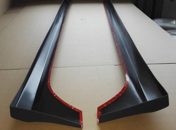 side skirt for a7